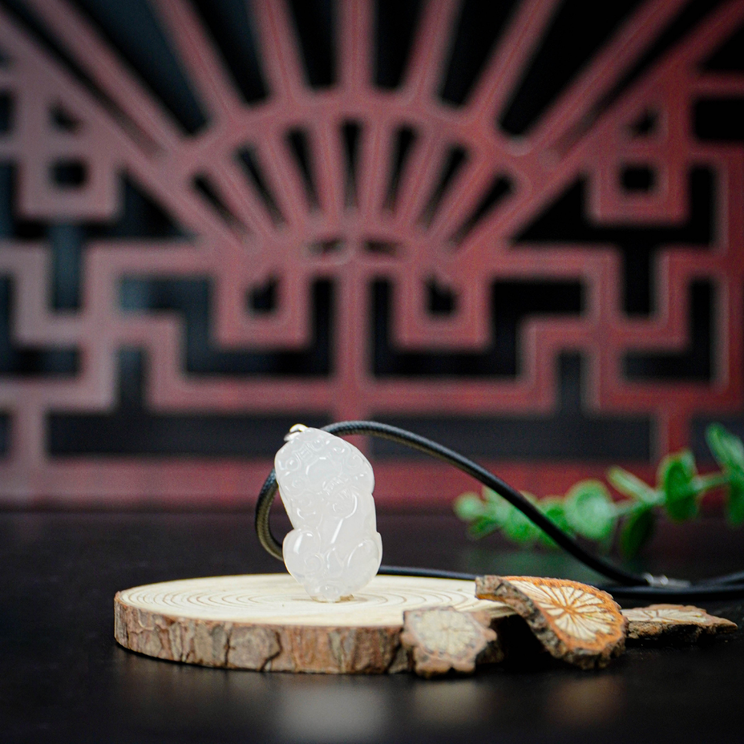 Aura Havenly "Clarity and Protection Energy" White Pixiu Necklace