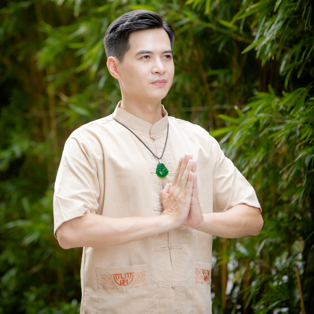 Aura Havenly "Peace and Prosperity Energy" Green Laughing Buddha Necklace